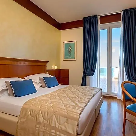 Hotel Bellevue By Oasigroup 4*