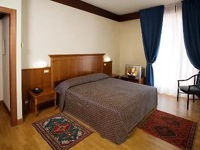 Bellevue By Oasigroup 4*
