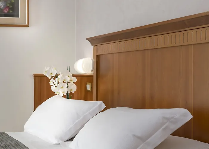 Отель Bellevue 4*